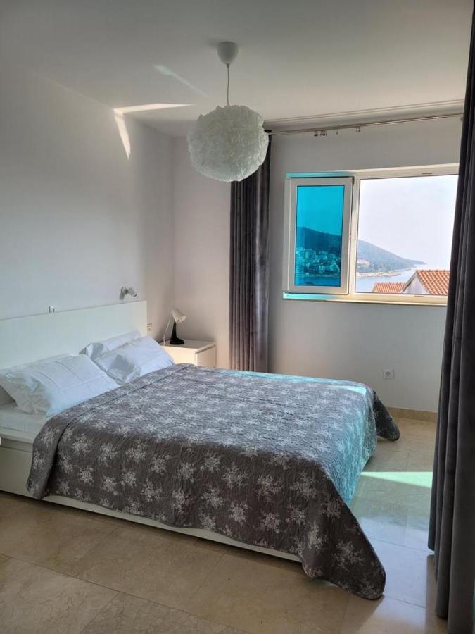 Gospino Apartment 1 Perfect For A Family Trogir Luaran gambar